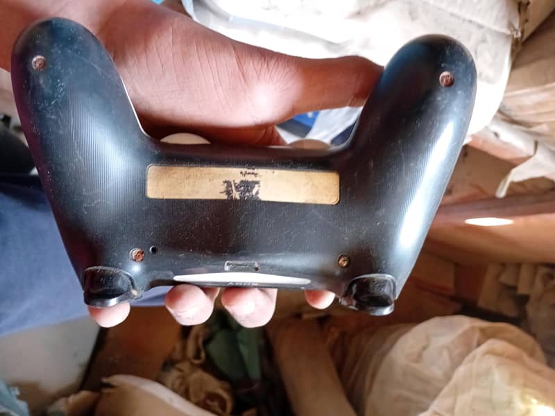 duelshock ps4 controller 2
