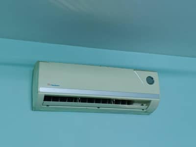 Dawlance + General Air-conditioner Split