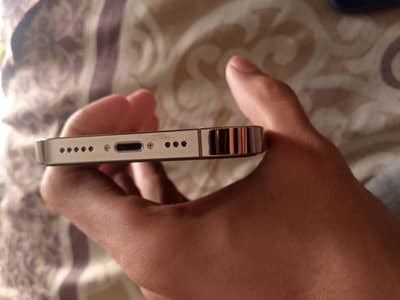 iPhone 14 Pro only cash