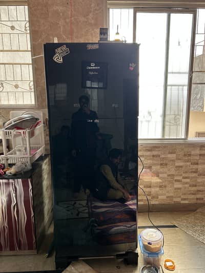 Dawlance fridge in excellent condition for sell urgent