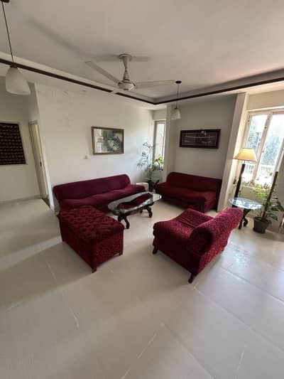 Selling sofas and tables