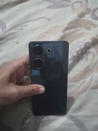 Techno Camon 20