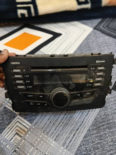 Suzuki cultus new media player