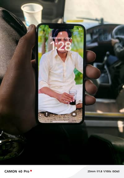 iPhoneXs for sale.  fresh piece.