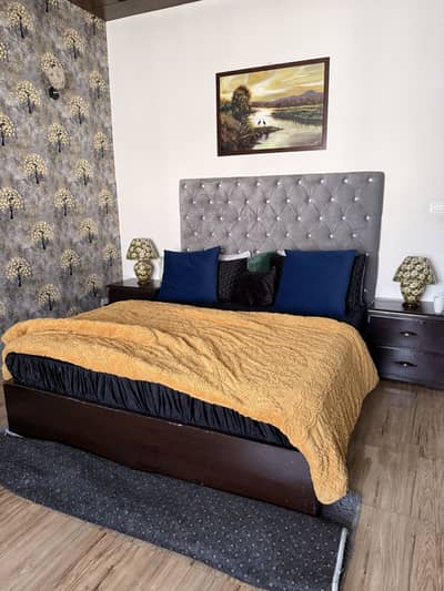 Queen size Bed for sale