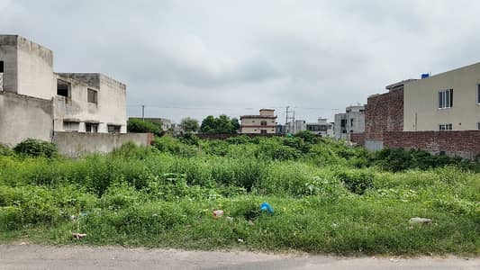 OPPOSITE DHA PHASE 5 FORMANITE HOUSING SOCIETY