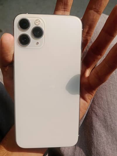 Iphone 11 pro Factory Unlock urgent sale