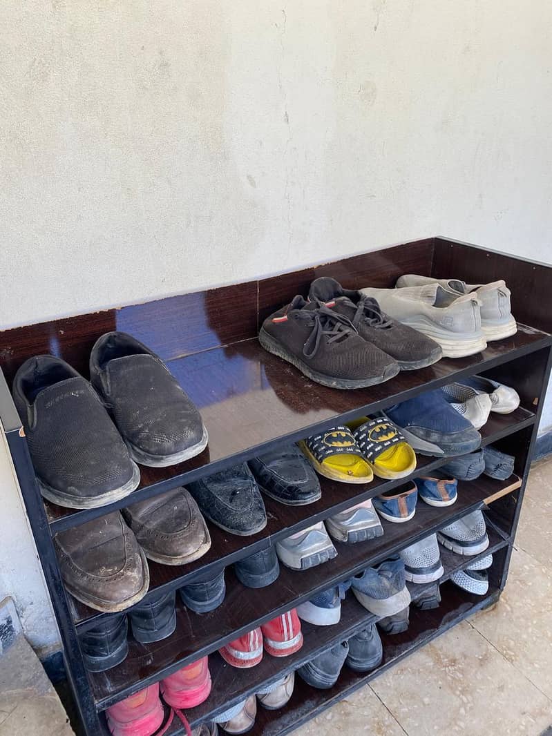 shoe rack 0