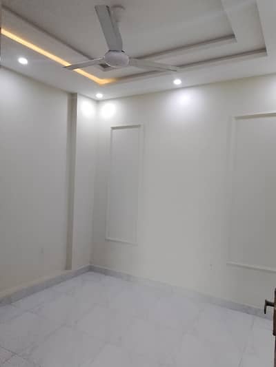 Brand New House MOLDREN DESIGN HOUSE FOR RENT