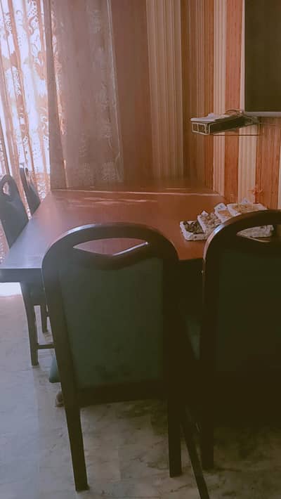 dining table for sell