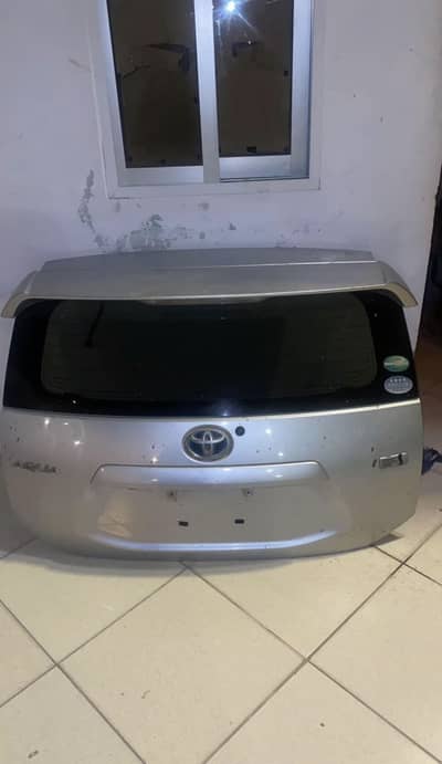 Toyota aqua trunk