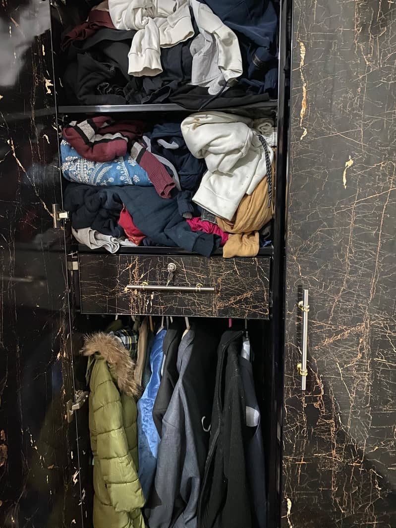 wardrobe 1