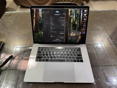 MacBook Pro 15 2019 i7 16GB 256GB SSD Grahics4GB – Excellent Condition