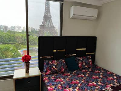 1 bed Luxury apartments for short stay like 3 to 4 hours rent In bahria Town Lahore