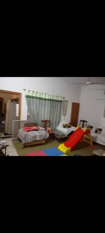 SECTOR 11/A 72 X 24 KA CORNER GROUND PLUS ONE HOUSE, 72 FT WIDE ROAD, PARK FACING, EXTRA LAND NORTH KARACHI