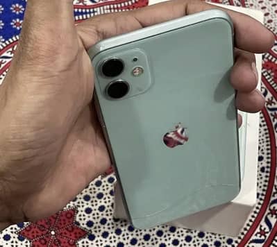 iPhone 11 128 GB FU WITH Box