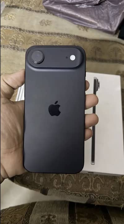 17 Air JV exchange/ Cash