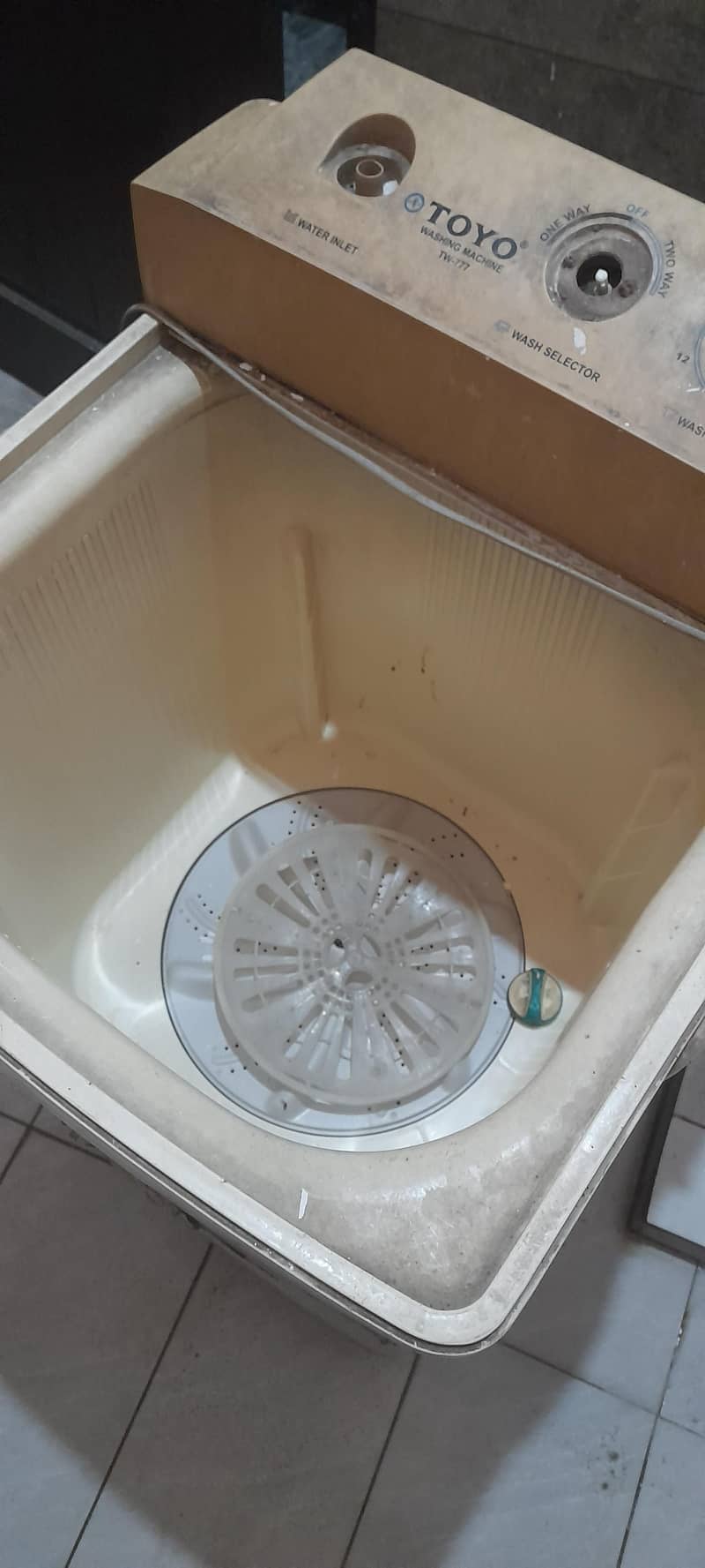 Washing Machine + Dryer 1