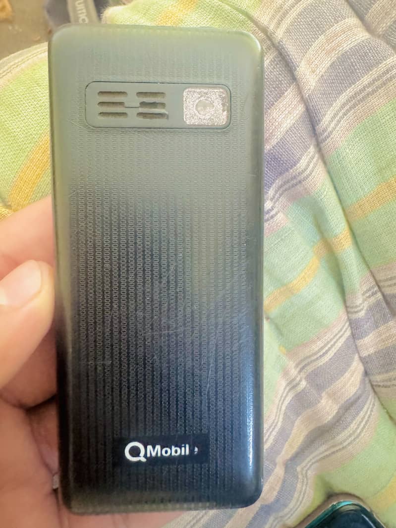 Q Mobile 2