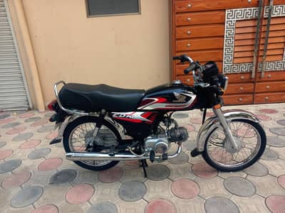 Honda CD 70 2024 end model 2025 shape total original bile 5700 km used
