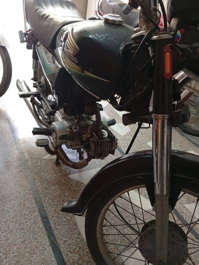 Honda CD70 for Sale