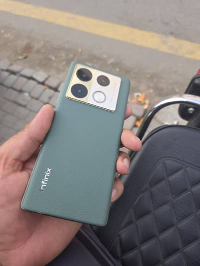 infinix not 40 pro 12 256 gb condition 10by9