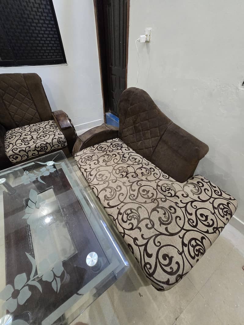 5-Seater Sofa Set without table– Good Condition 1