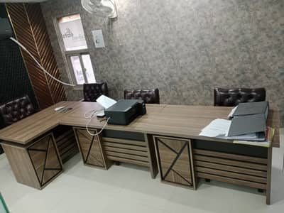 Office Table and Chairs Available -- Almost New -- Bahria Town