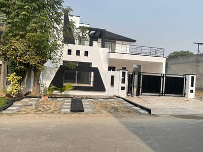 10 Marla House For Rent In Khayaban E Amin Block L