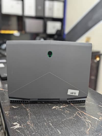Alienware M15 Dell Laptop | Core i7 9th Gen | Alienware Laptop