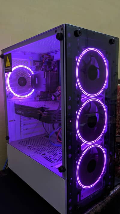 Gaming PC with RX 590 8GB + i7 4th Gen + 16GB DDR4 + 22" BENQ LED