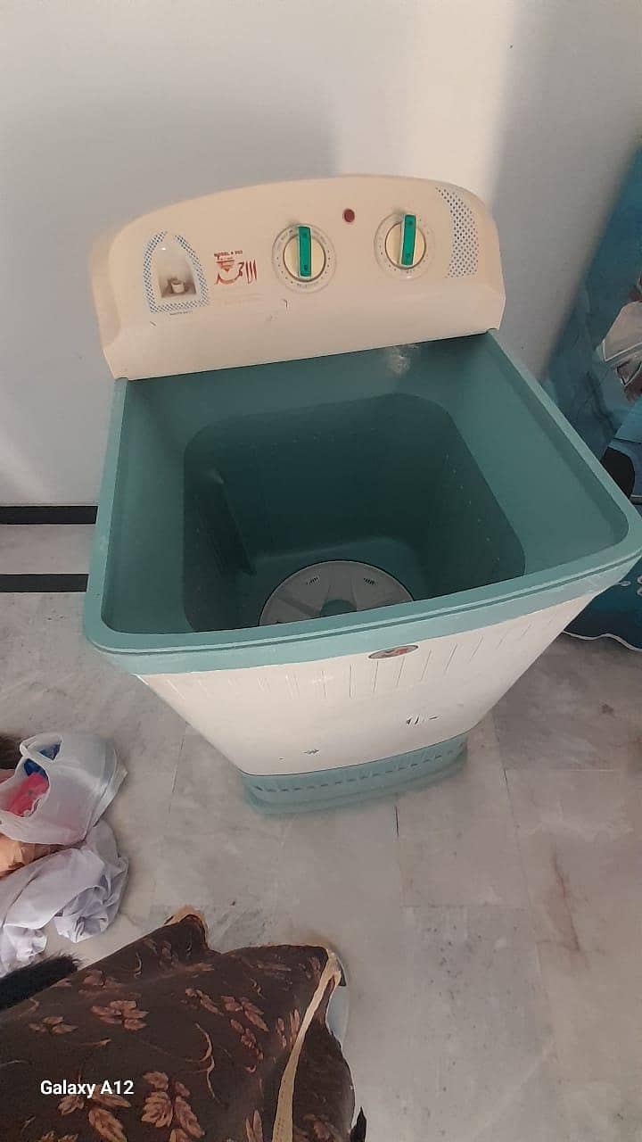 simple small washing machine 5