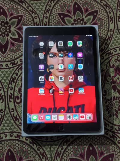 iPad 9th Gen 256GB Beast Device With Box Accessories No Open Repair