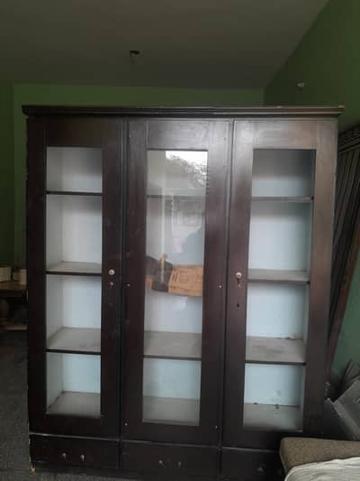 show case 9/10 condition