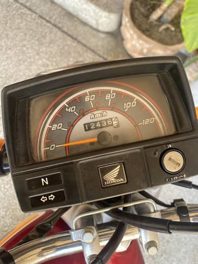 2warranty availabe side mirrors and seat cover also availabe genuine