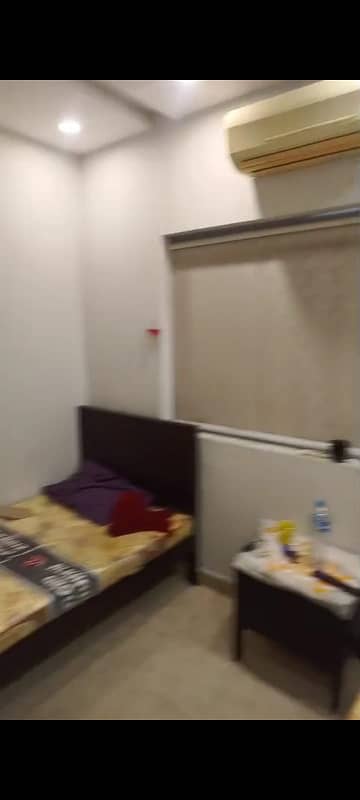 FURNISH ROOM AVAILABLE FOR RENT