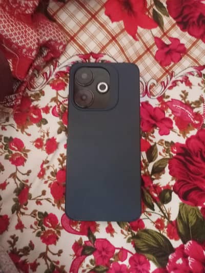 Redmi 13     8 Ram + 128 storage