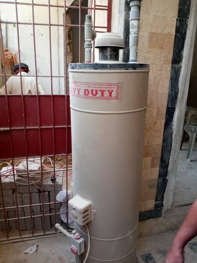 Electric and gas Geyser 40000