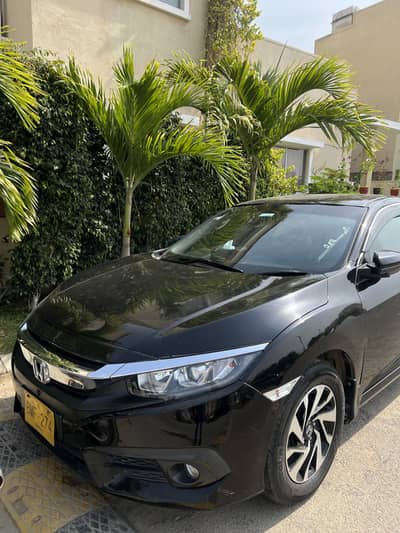 Honda Civic Oriel 1.8 i-VTEC CVT