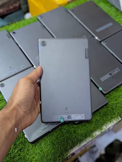 LENOVO M8 | 2 GB RAM | 16 GB STORAGE | 5000 mAh BATTERY