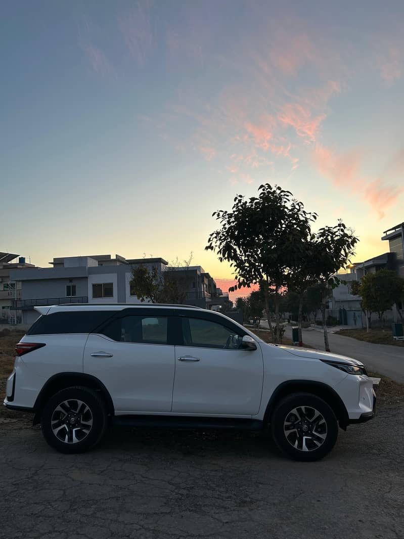 Toyota Legender - Cars - 1111368632