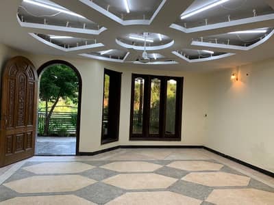 HOUSE FOR RENT IN F-7