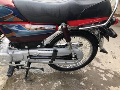 Honda CD70 Available  September ma li