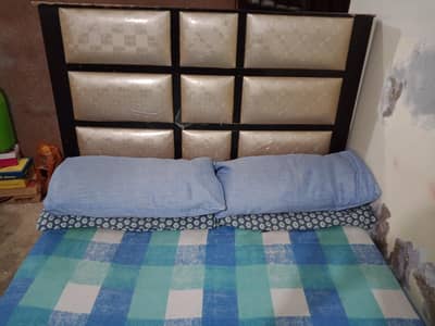 Single bed with mattress