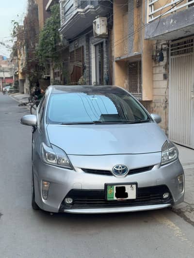 Toyota Prius 16 Model For Sale Brand New Condition