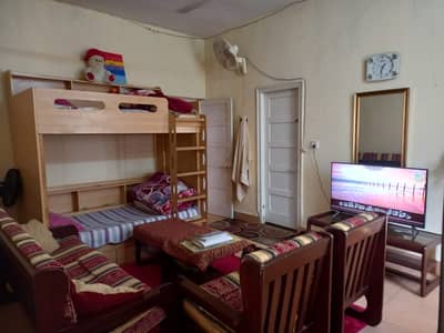 5 Seater Sofa set made of Sheesham Wood