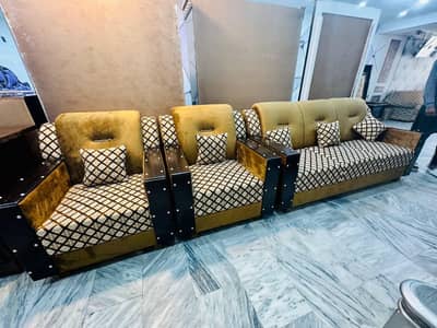 Luxury 6 Seater Sofa Set – Brand New Condition