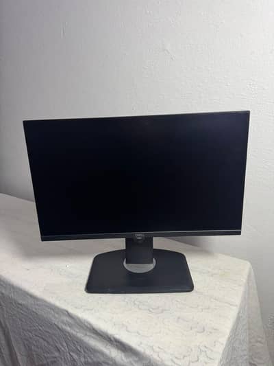 22" Dell Monitor IPS Panel Bevelless