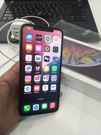 iphone xsmax dual pta box charger urgent sale