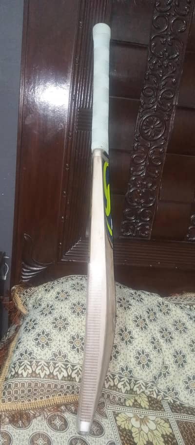 used cricket bat